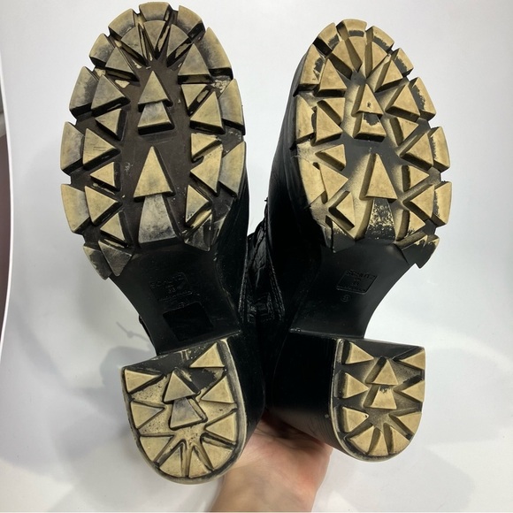 Schutz croc-effect lace up lug sole boots black size 8 - Picture 6 of 12